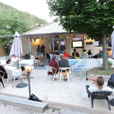 Camping Mobil-home 4 Pers Avec Terrasse - Api-1-52-368