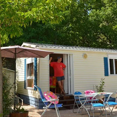 Mobil-home 4 Pers Avec Terrasse - Api-1-52-368 *